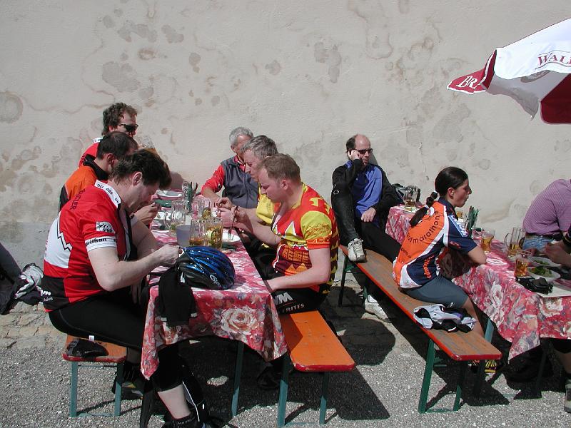 142Mittagspause.SchlossBaldern.jpg