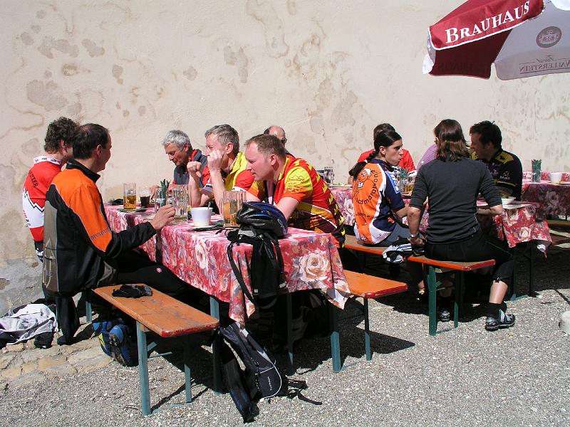 143Mittagspause.SchlossBaldern.jpg