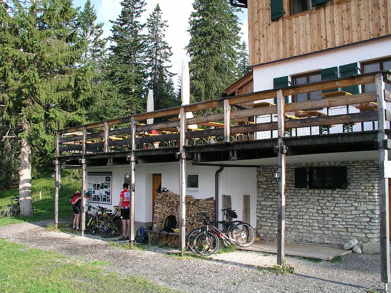 756Unterstand.Gufferthuette.jpg