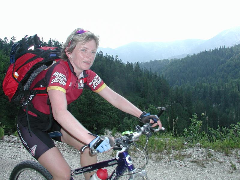 775Kerstin.Radeln.Schoenjochtal.jpg