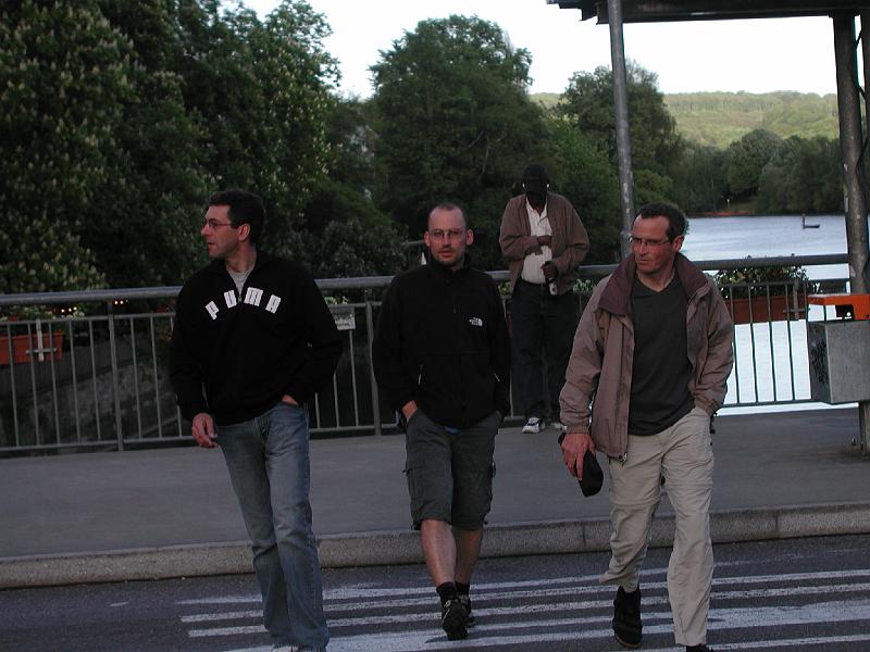 313JoeWolfgang.Andreas.Neckarbruecke.Tuebingen.jpg