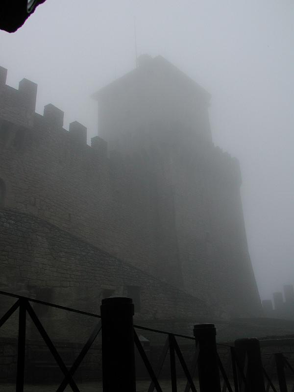 172Rocca.SanMarino.jpg