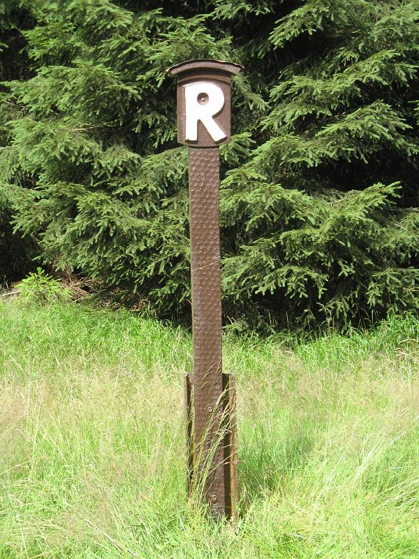 501Rennsteigschild.Rosskopf.jpg