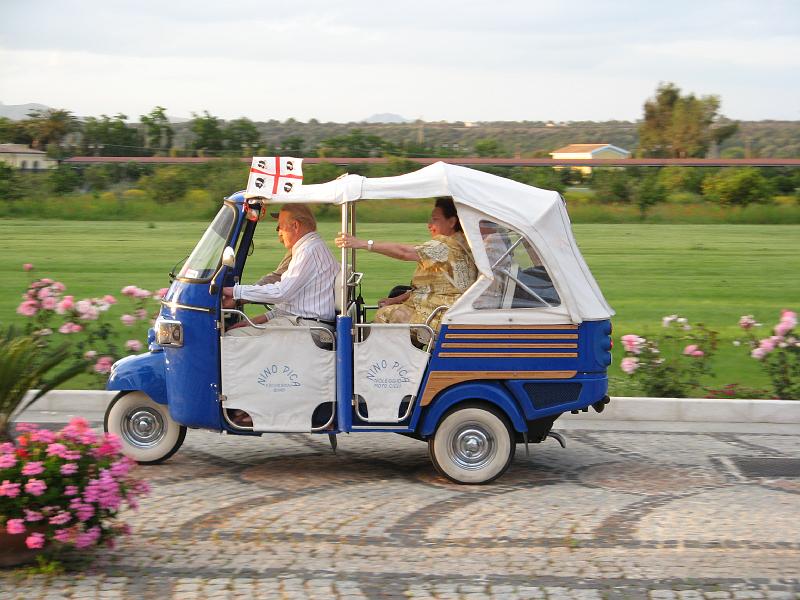 461Intrahoteltransfer.Orosei.jpg