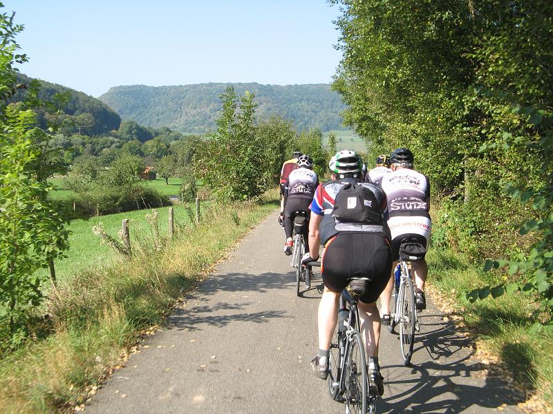 865Radeln.Filstalradweg.Hausen.jpg