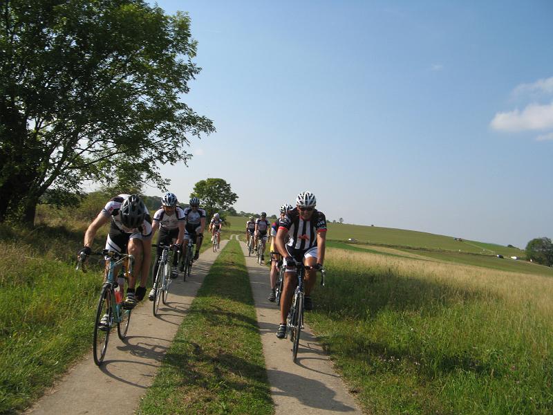 870Feldweg.Roemerstein.JPG