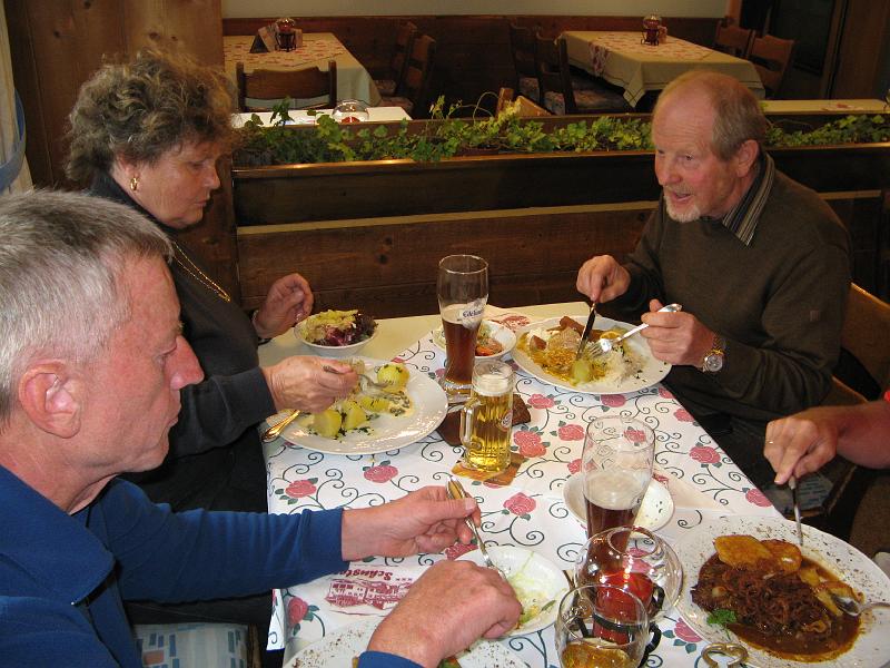 457HansUdo.Abendessen.jpg