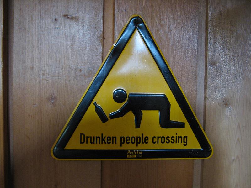 655Warntafel.DrunkenPeople.jpg
