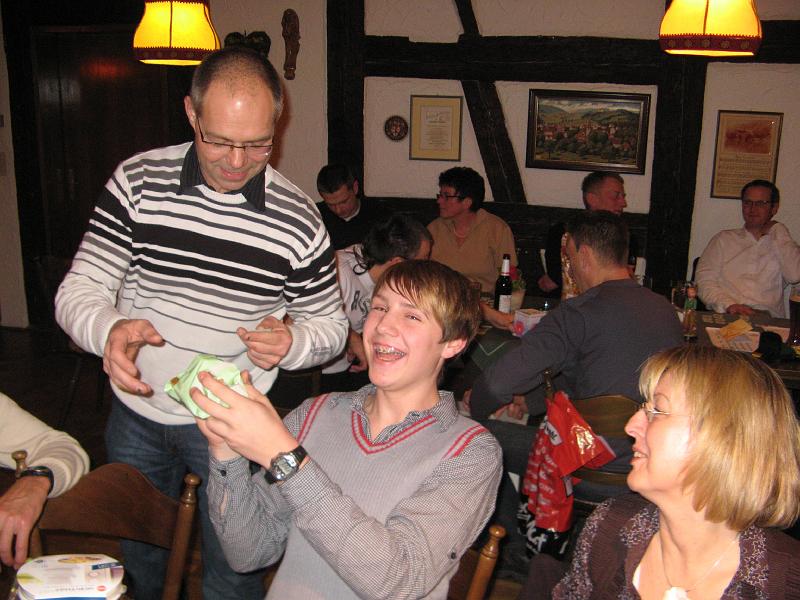 145Kosak.Tombolagewinn.jpg