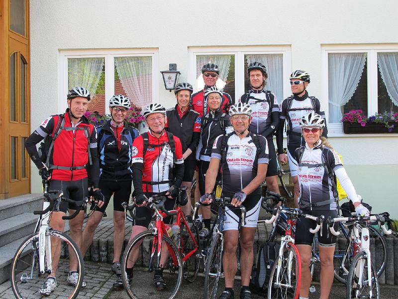 320Gruppenfoto.Unterschmeien.jpg