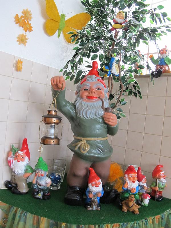 332Gartenzwerge.Toilette.jpg