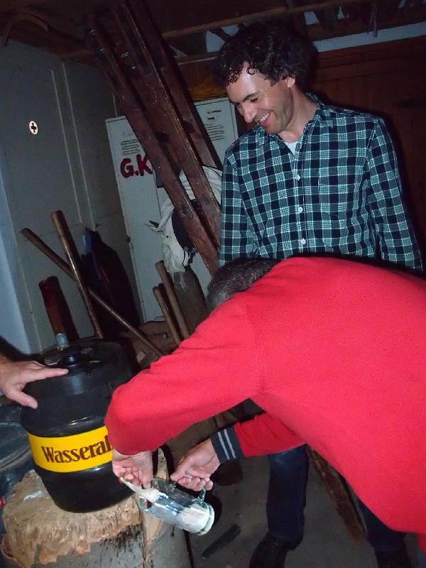 852Bierfassen.KarlJoe.jpg