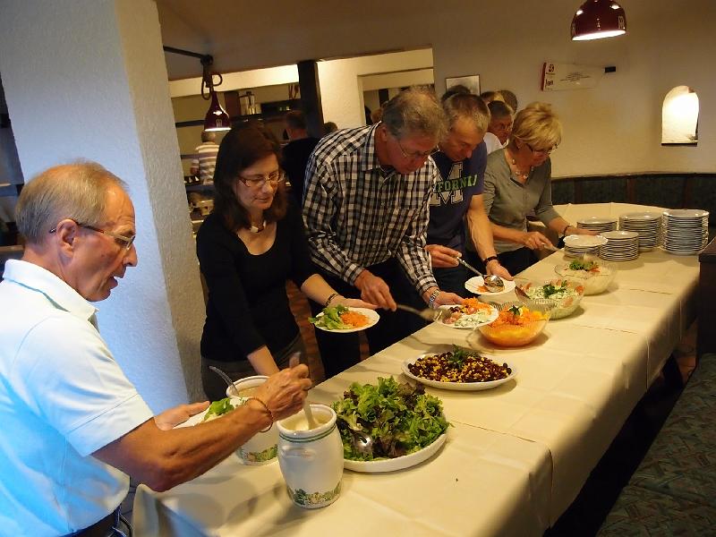 449Salatbuffet.AlexHede.jpg